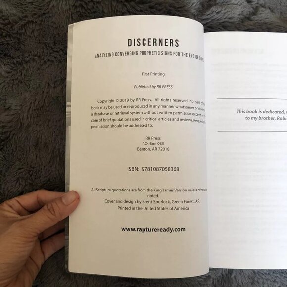 Discerners: Analyzing Converging Prophetic Signs for the End of Days Paperback - Picture 4 of 8